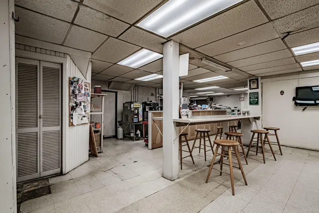 $400,000 | 161-163 Main Street, Hope, ME 04847