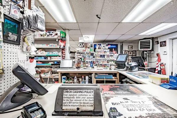 $400,000 | 161-163 Main Street, Hope, ME 04847