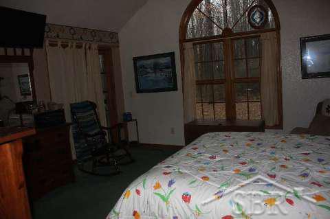 1415 Gabel Road Saginaw, MI 48601 - Photo 6 of 12 20384616-5.JPG