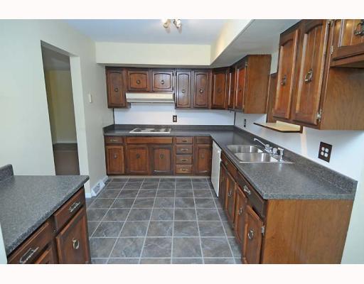 222 Carlisle Road Pulaski, PA 16143 - Photo 4 of 17 Kitchen.
