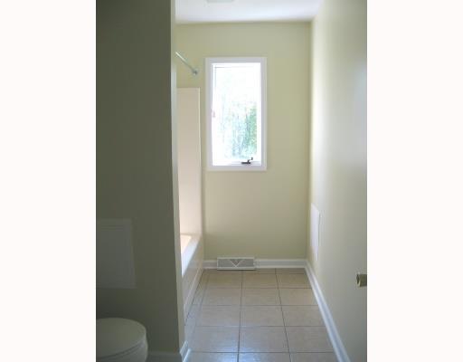 222 Carlisle Road Pulaski, PA 16143 - Photo 8 of 17 Master Bath/Spa.
