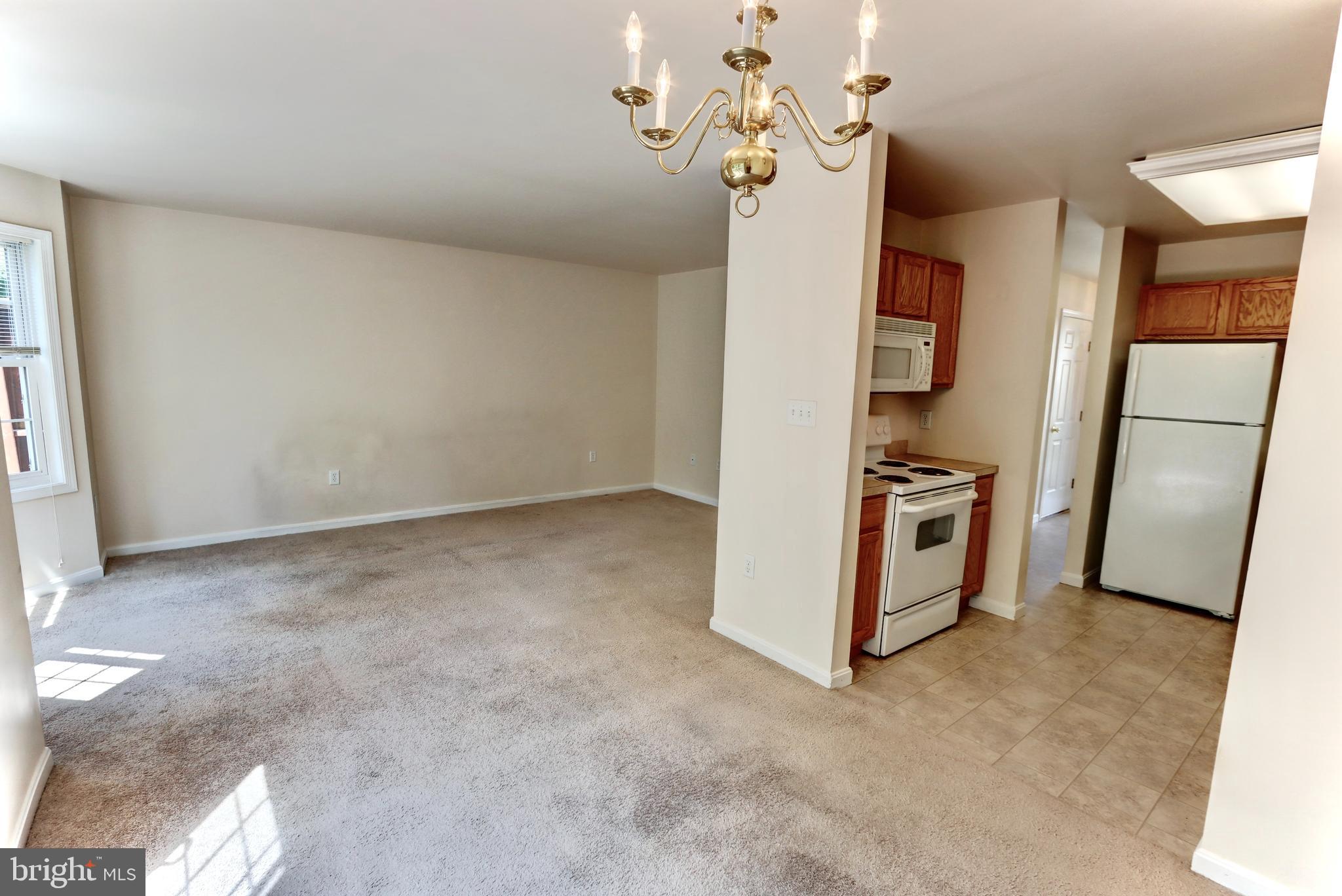 123 Oaklea Road Harrisburg, PA 17110 - Photo 3 of 17 Gallery Image 3