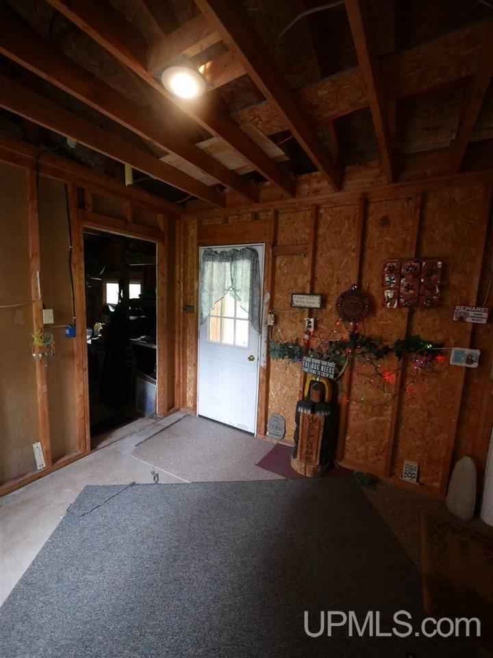 57501 Traprock Valley Road Calumet, MI 49913 - Photo 25 of 44