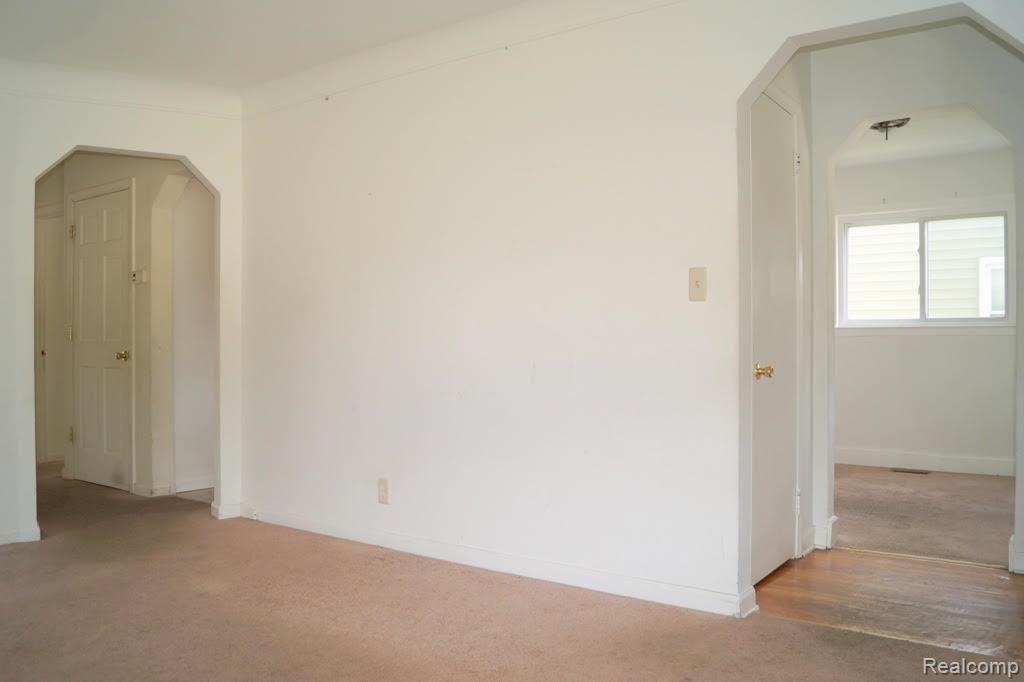313 South Campbell Road Royal Oak, MI 48067 - Photo 6 of 8