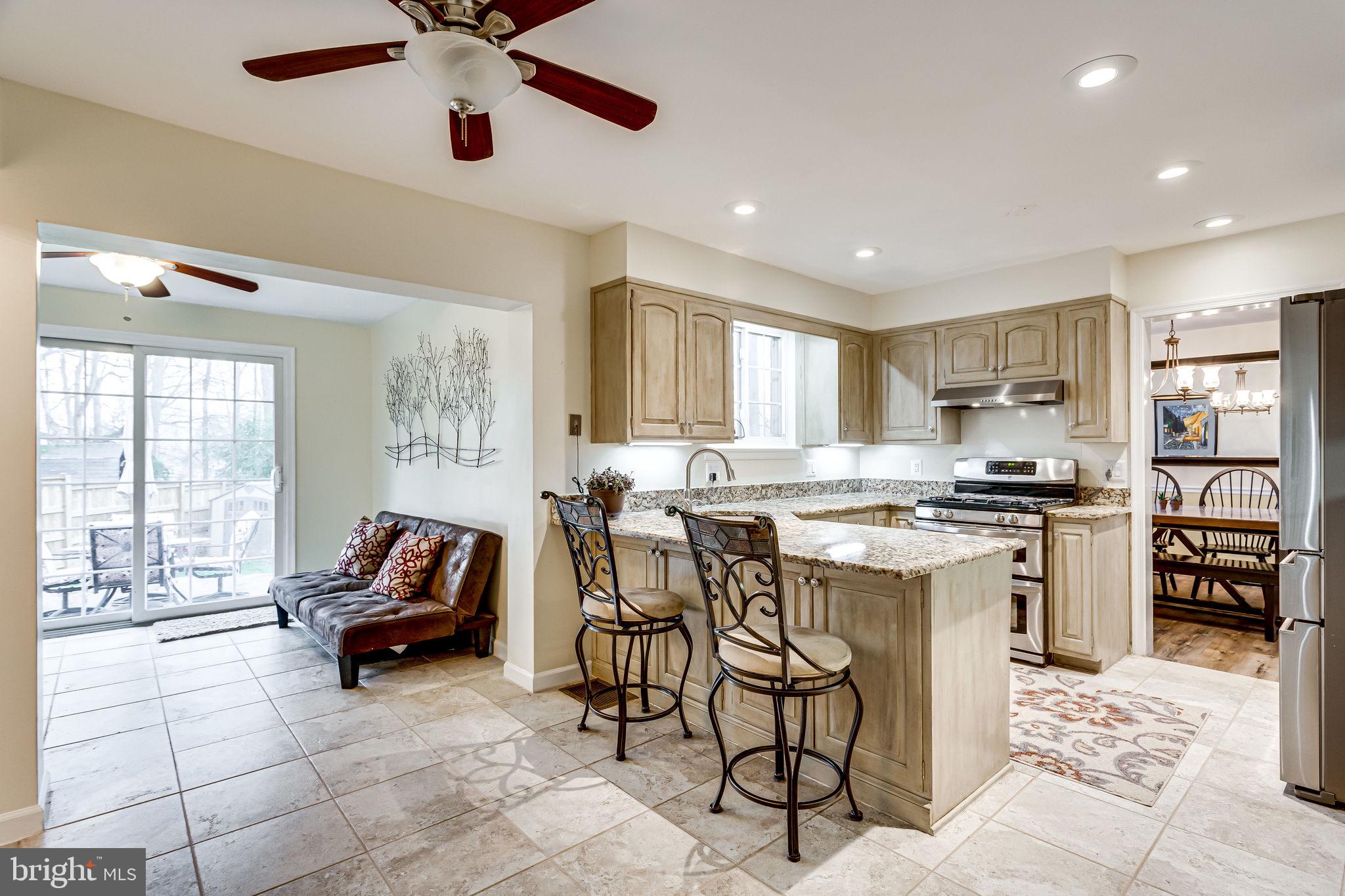 5503 Avon Court Springfield, VA 22151 - Photo 13 of 63 Modern and updated kitchen