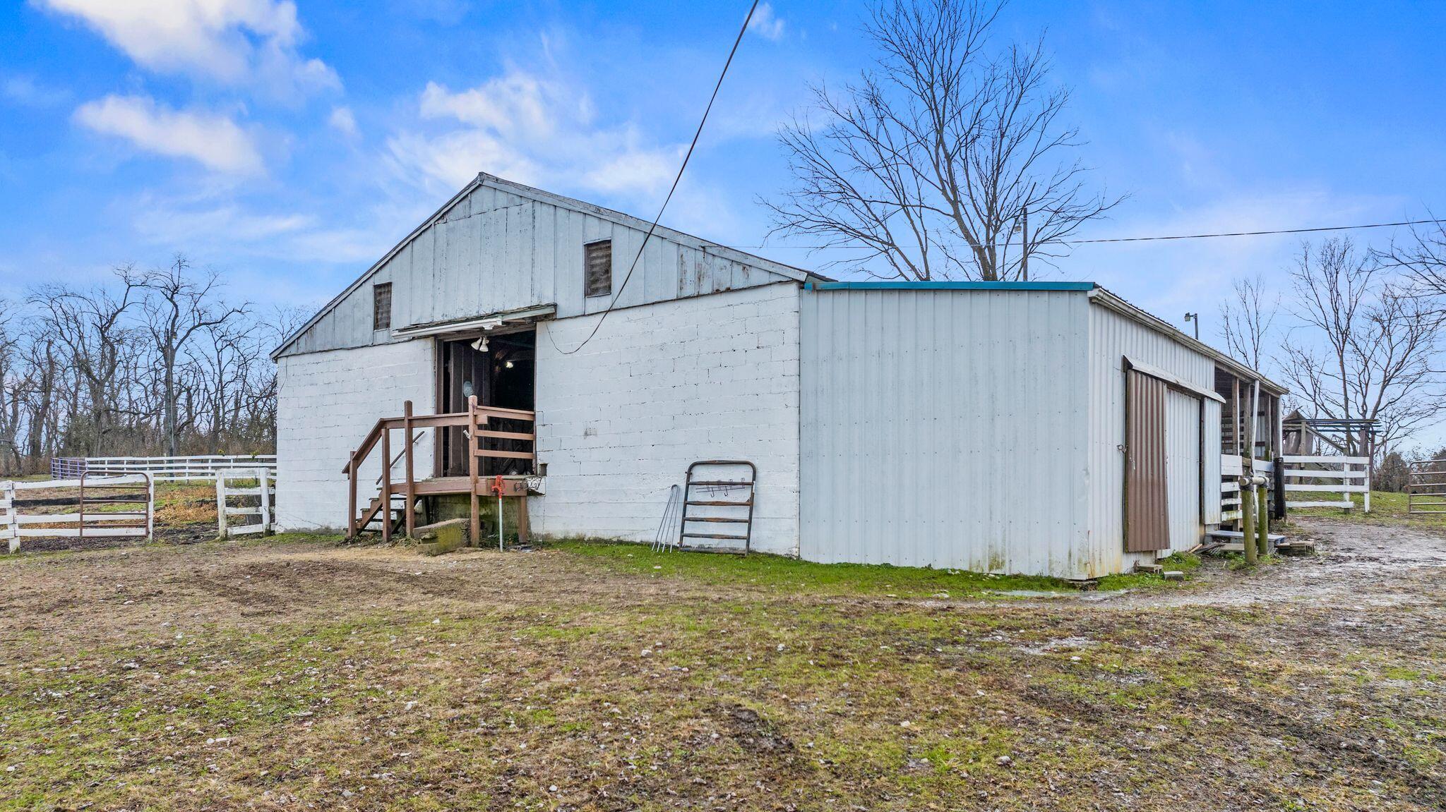 3520 Combs Ferry Road Lexington, KY 40509 - Photo 27 of 105 19_DJI_20241214012248_0068_D