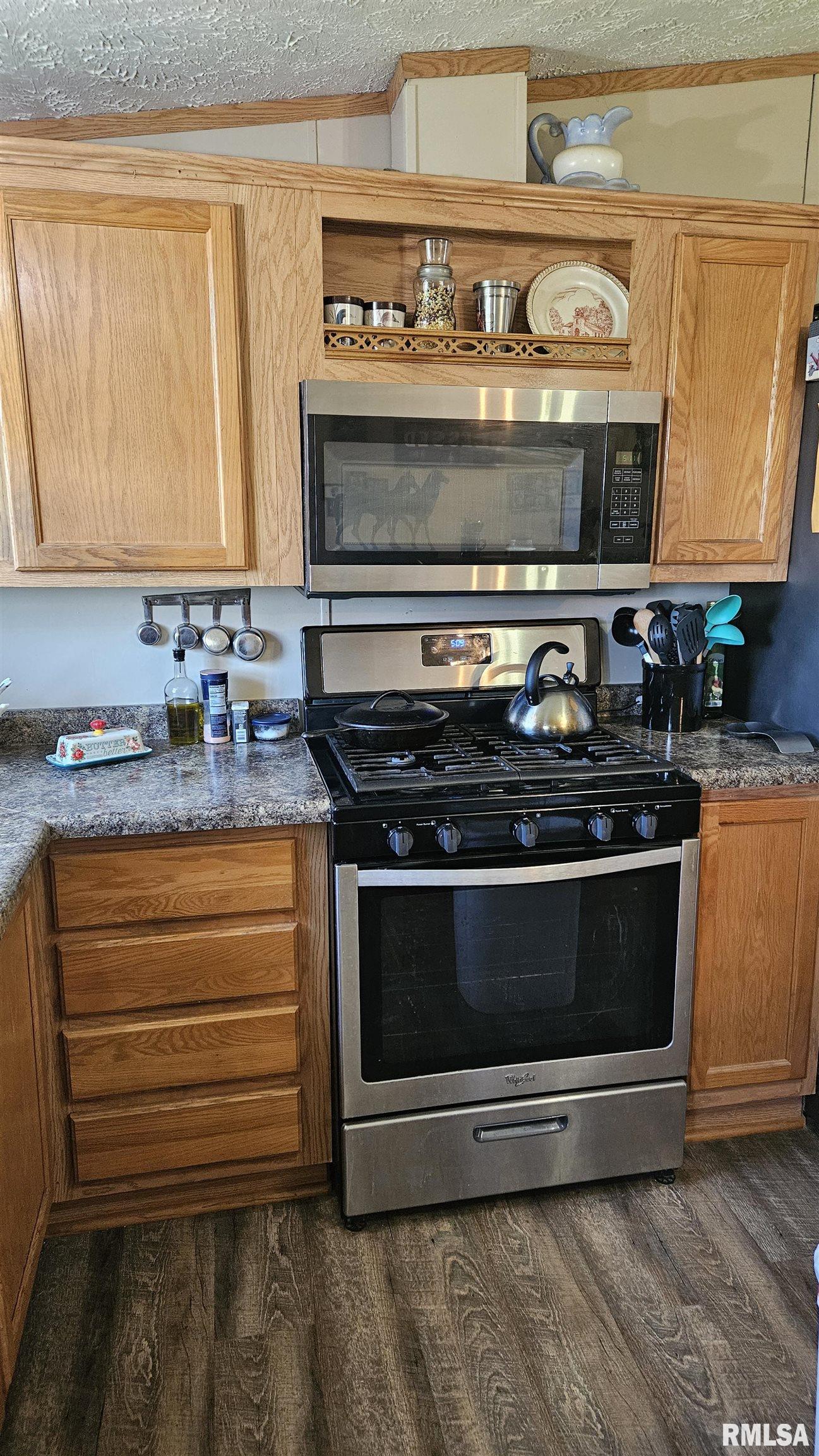 25721 North Dogpatch Road Ellisville, IL 61431 - Photo 34 of 52