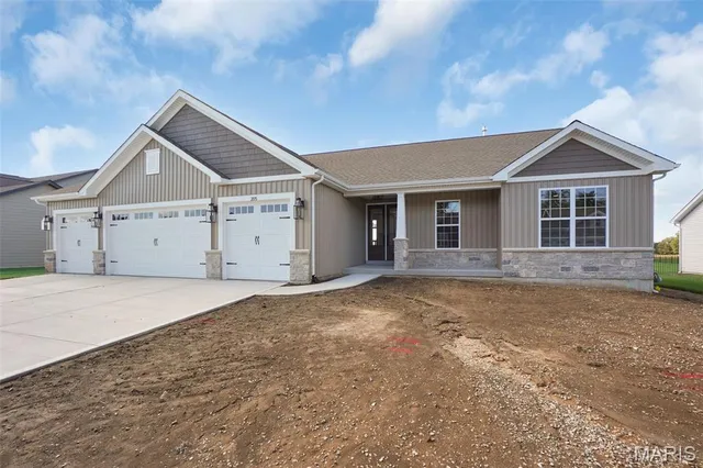 $574,900 | 205 River Trace Ct., O'Fallon, MO 63366