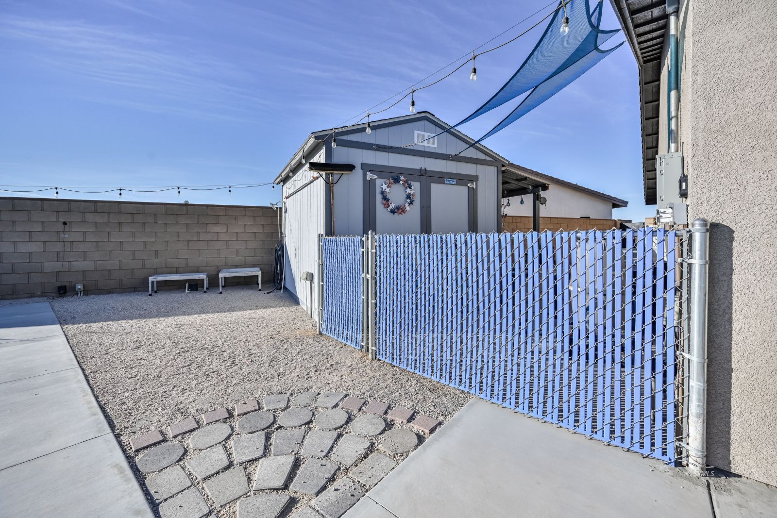 1129 Via Flore Way Ridgecrest, CA 93555 - Photo 42 of 44