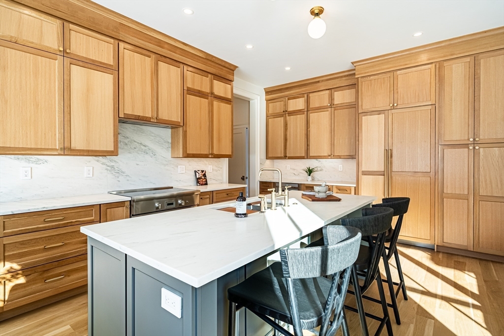 10 Common Court Lexington, MA 02421 - Photo 14 of 42