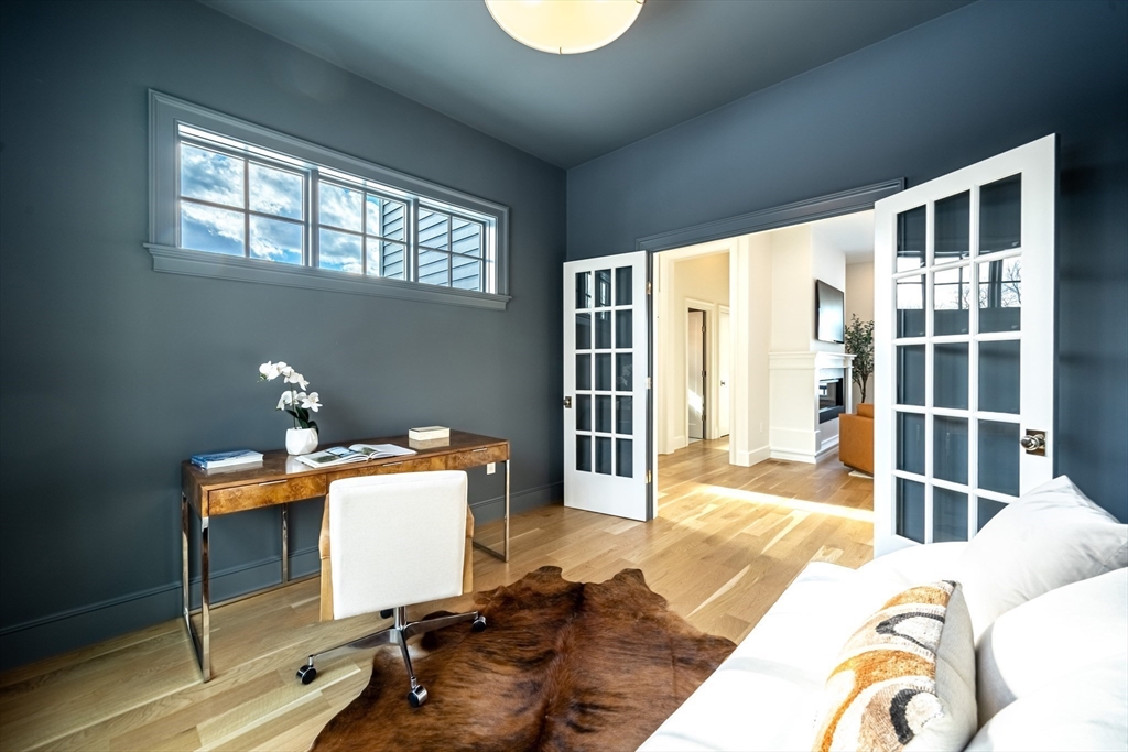 10 Common Court Lexington, MA 02421 - Photo 23 of 42