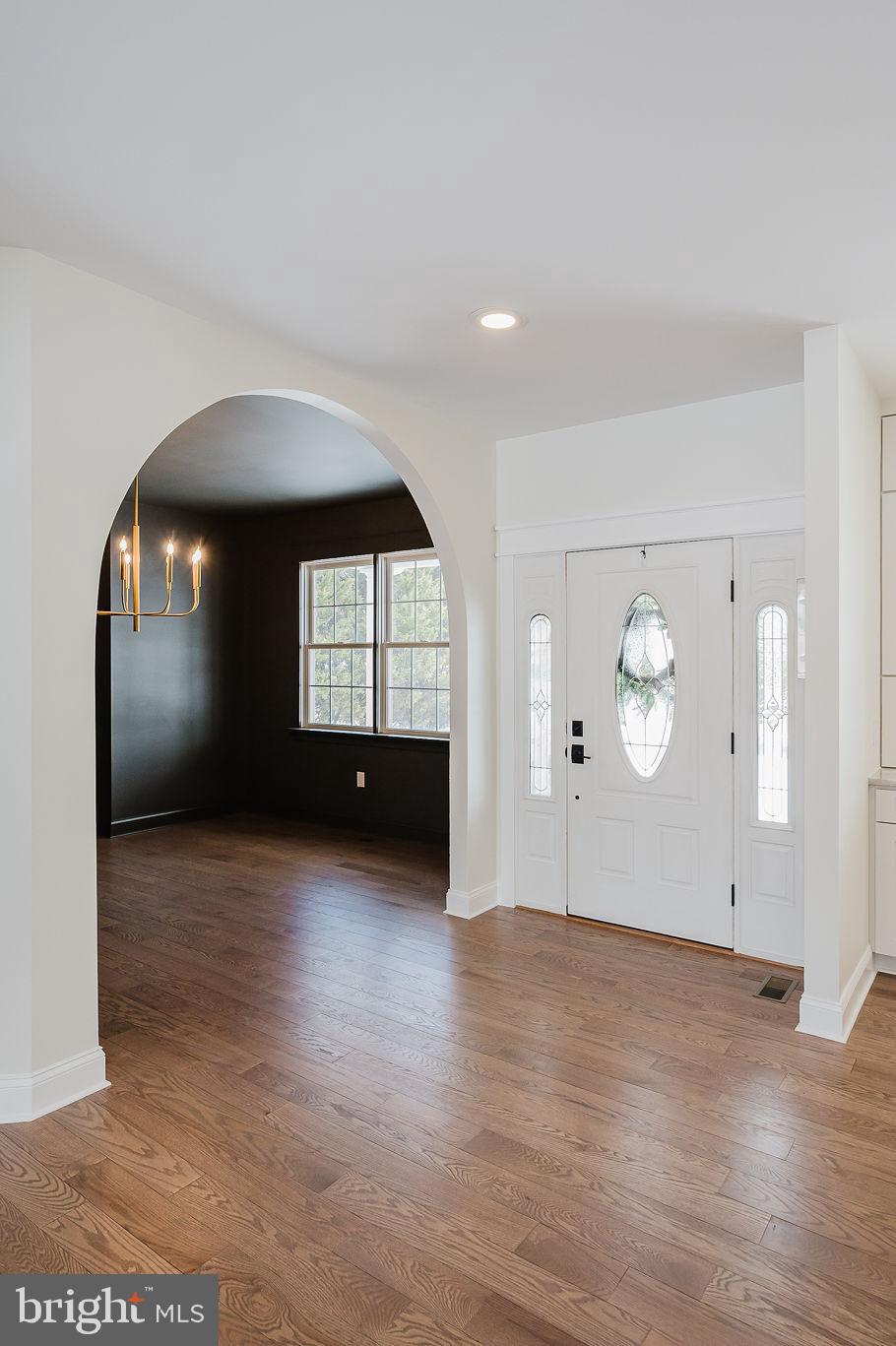 4532 Flintville Road Whiteford, MD 21160 - Photo 15 of 83 Foyer