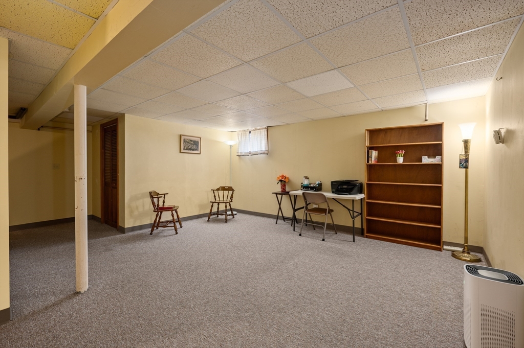 27 Diane Road Peabody, MA 01960 - Photo 25 of 36 Gallery Image 25