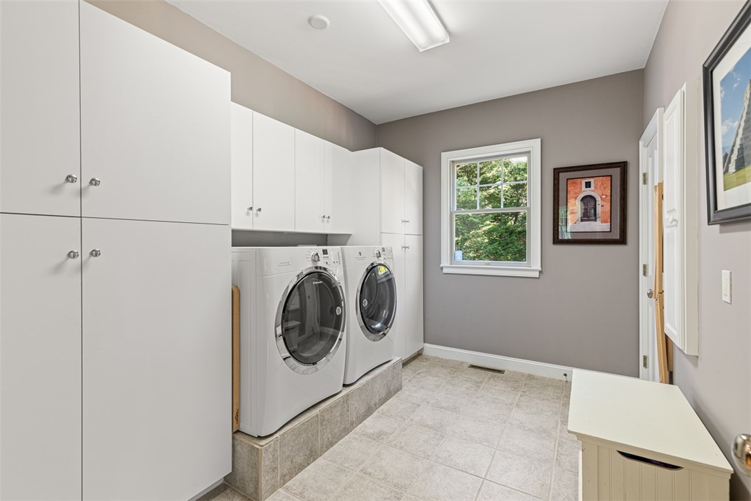 19 No Bottom Ridge Road Westerly, RI 02891 - Photo 18 of 44 Laundry Room