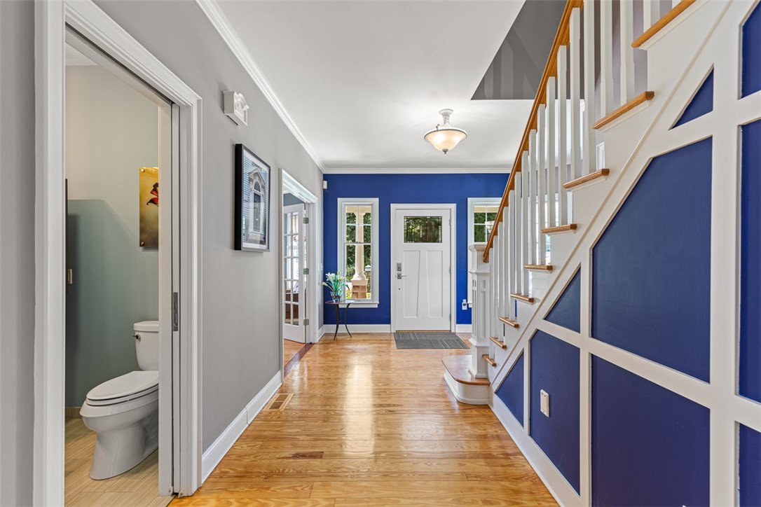 19 No Bottom Ridge Road Westerly, RI 02891 - Photo 5 of 44 Main Hallway