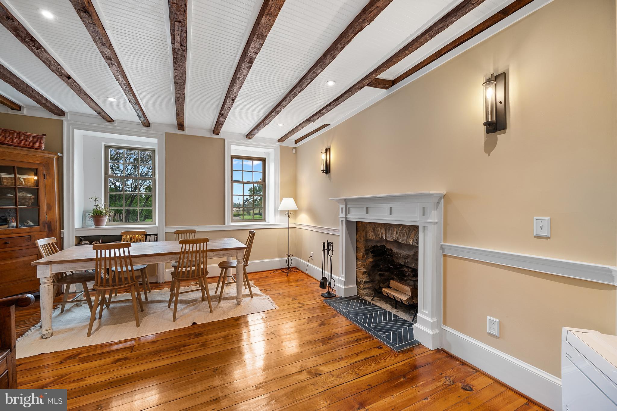 20597 Airmont Road Bluemont, VA 20135 - Photo 11 of 42
