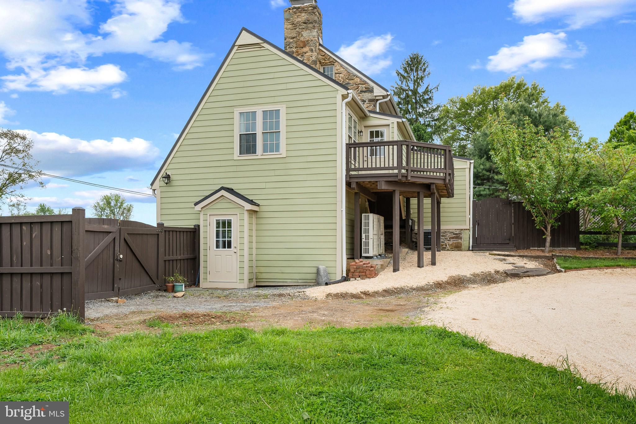 20597 Airmont Road Bluemont, VA 20135 - Photo 31 of 42