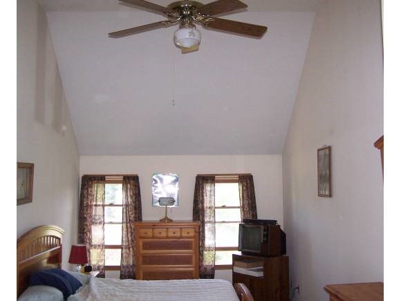 5 Tuxbury Road Plaistow, NH 03865 - Photo 12 of 16 Gallery Image 12