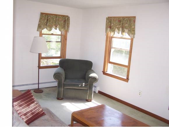 5 Tuxbury Road Plaistow, NH 03865 - Photo 9 of 16 Gallery Image 9