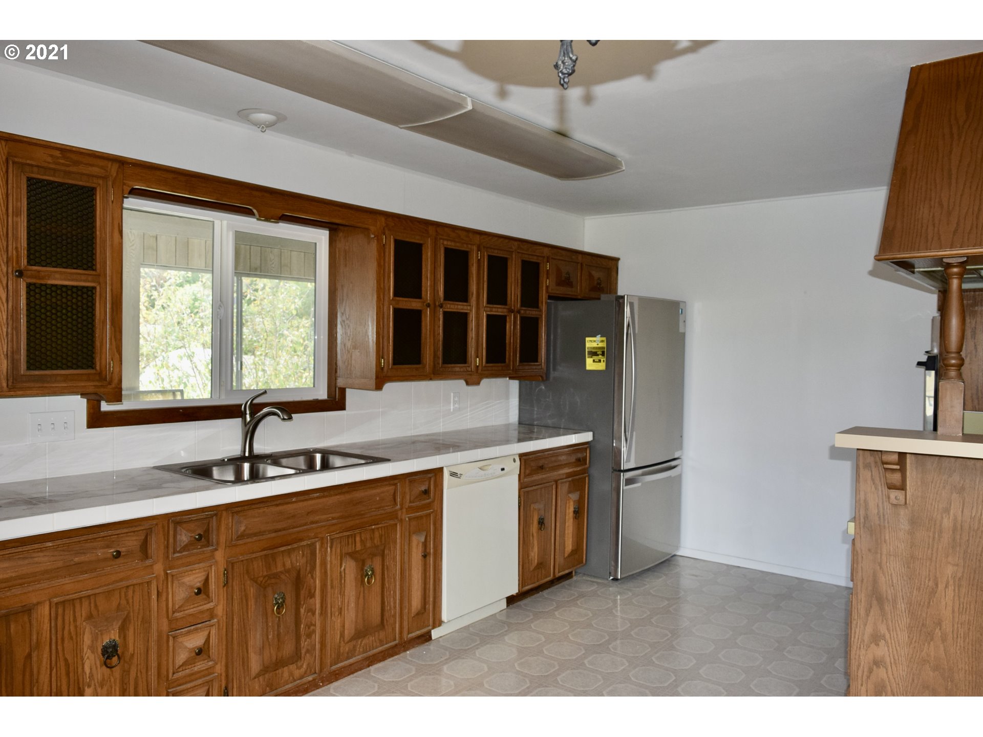 95020 North Bank Rogue River Road Gold Beach, OR 97444 - Photo 11 of 32 Gallery Image 11