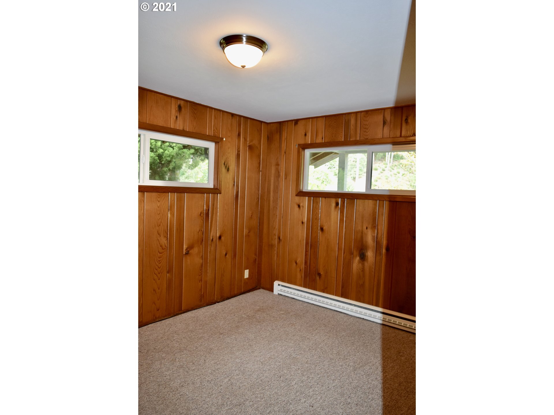 95020 North Bank Rogue River Road Gold Beach, OR 97444 - Photo 17 of 32 Gallery Image 17