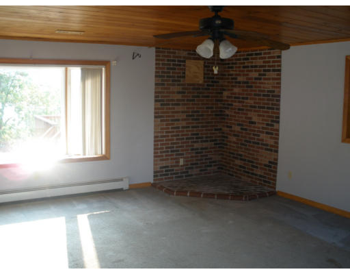 104-106 Augustus Street Fall River, MA 02721 - Photo 8 of 24 Gallery Image 8
