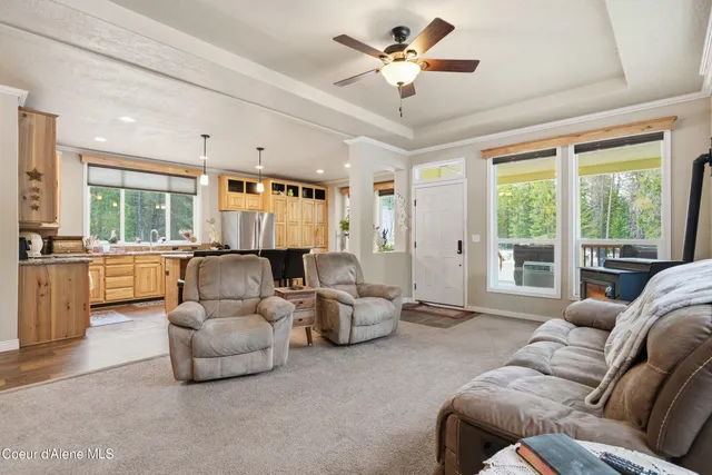 $700,000 | 31480 North Riffle Road, Spirit Lake, ID 83869