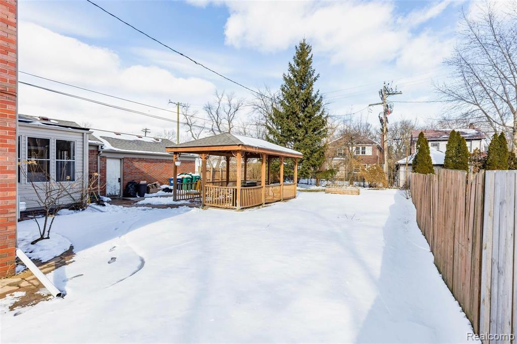 1442 Devonshire Road Grosse Pointe Park, MI 48230 - Photo 42 of 48