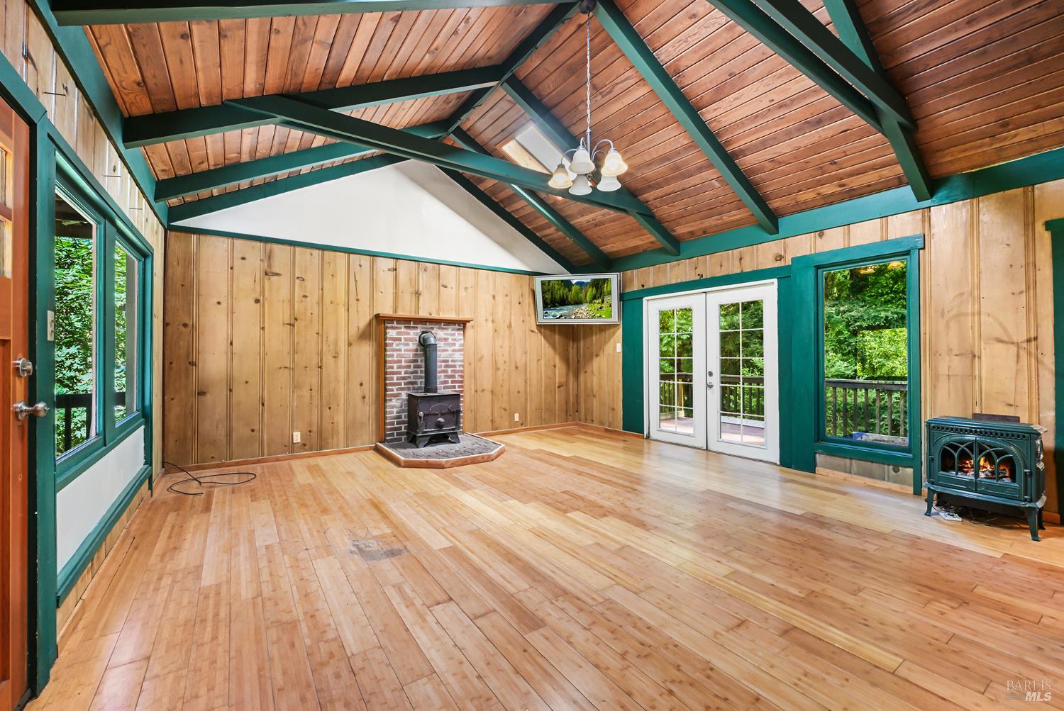20251 Willow Road Monte Rio, CA 95462 - Photo 10 of 43 Gallery Image 10