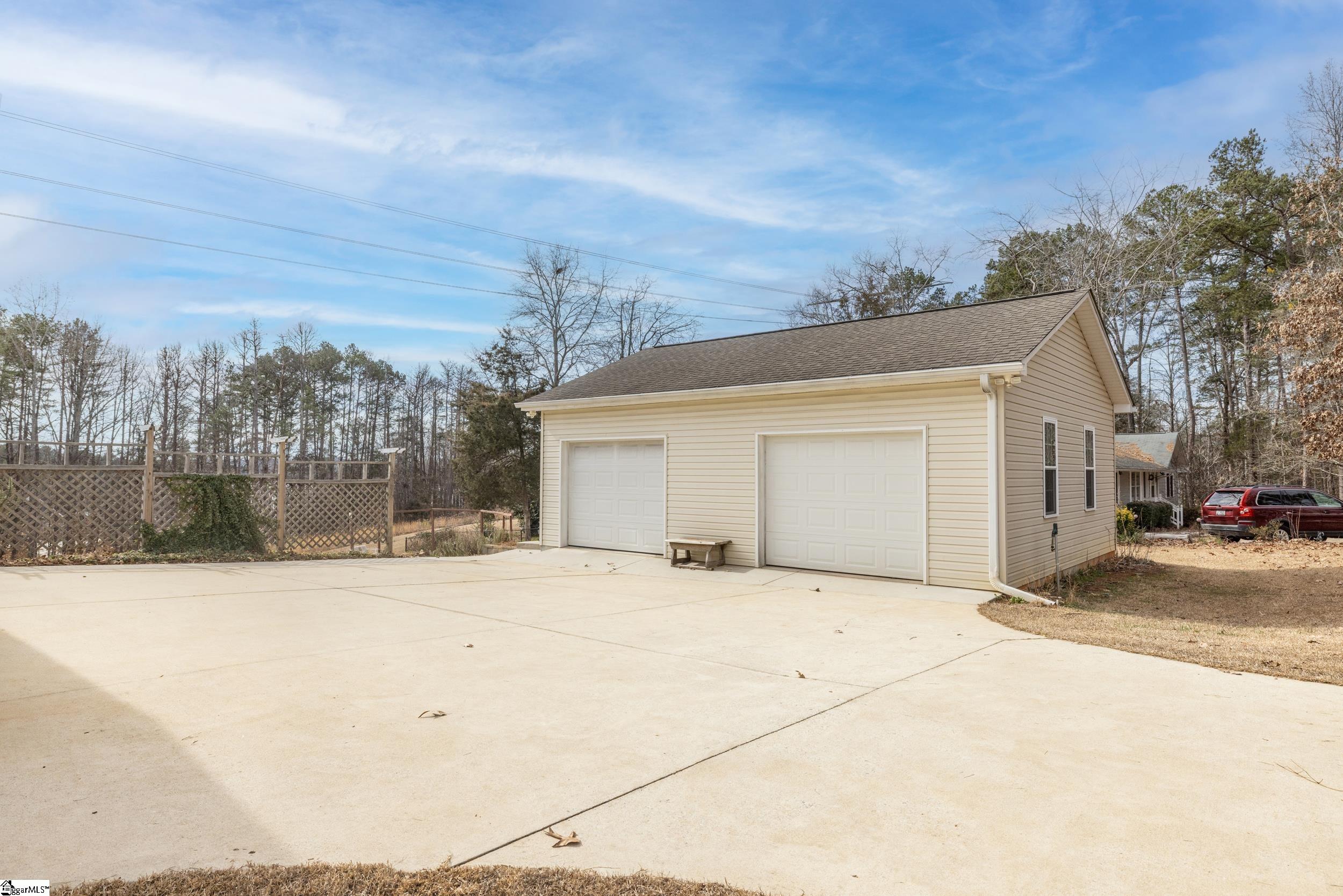 13009 Danube Circle Seneca, SC 29672 - Photo 35 of 46