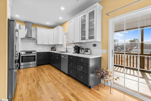 $599,000 | 13009 Danube Circle, Seneca, SC 29672