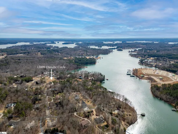 $599,000 | 13009 Danube Circle, Seneca, SC 29672