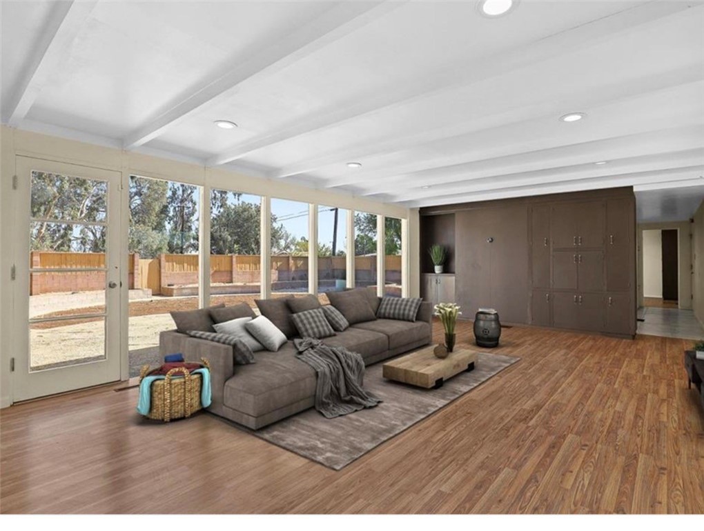 1445 North Pepper Avenue Rialto, CA 92376 - Photo 10 of 21