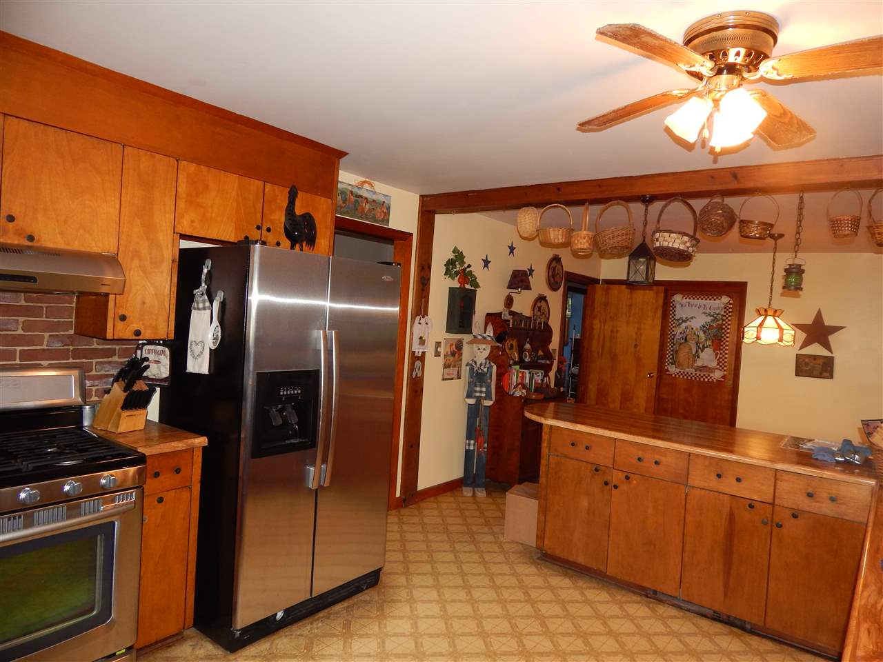 476 Laconia Road Tilton, NH 03276 - Photo 13 of 32