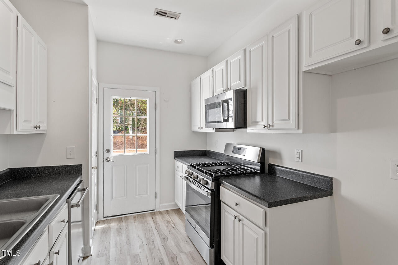 2243 Long Pine Lane Raleigh, NC 27603 - Photo 17 of 34 2243 Long Pine Lane_17