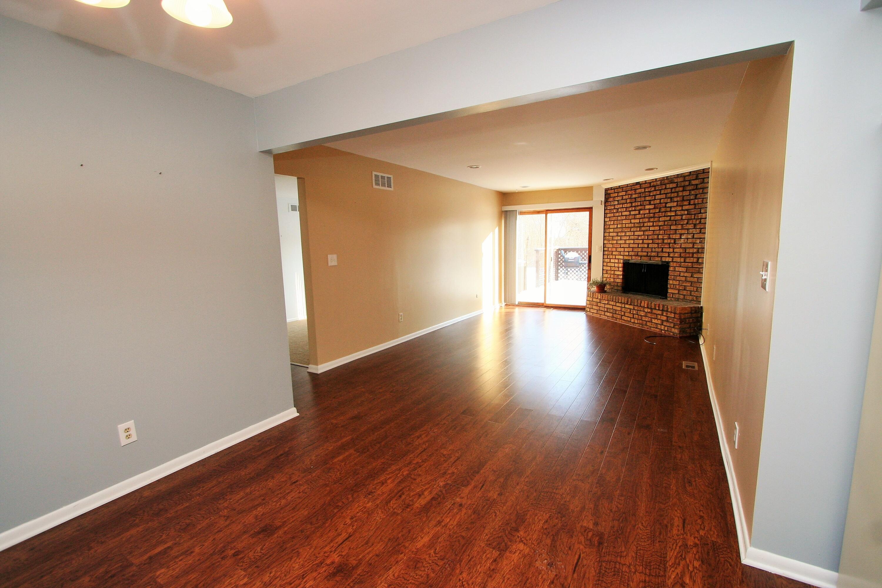 22987 West 13 Mile Road Beverly Hills, MI 48025 - Photo 10 of 26 family room