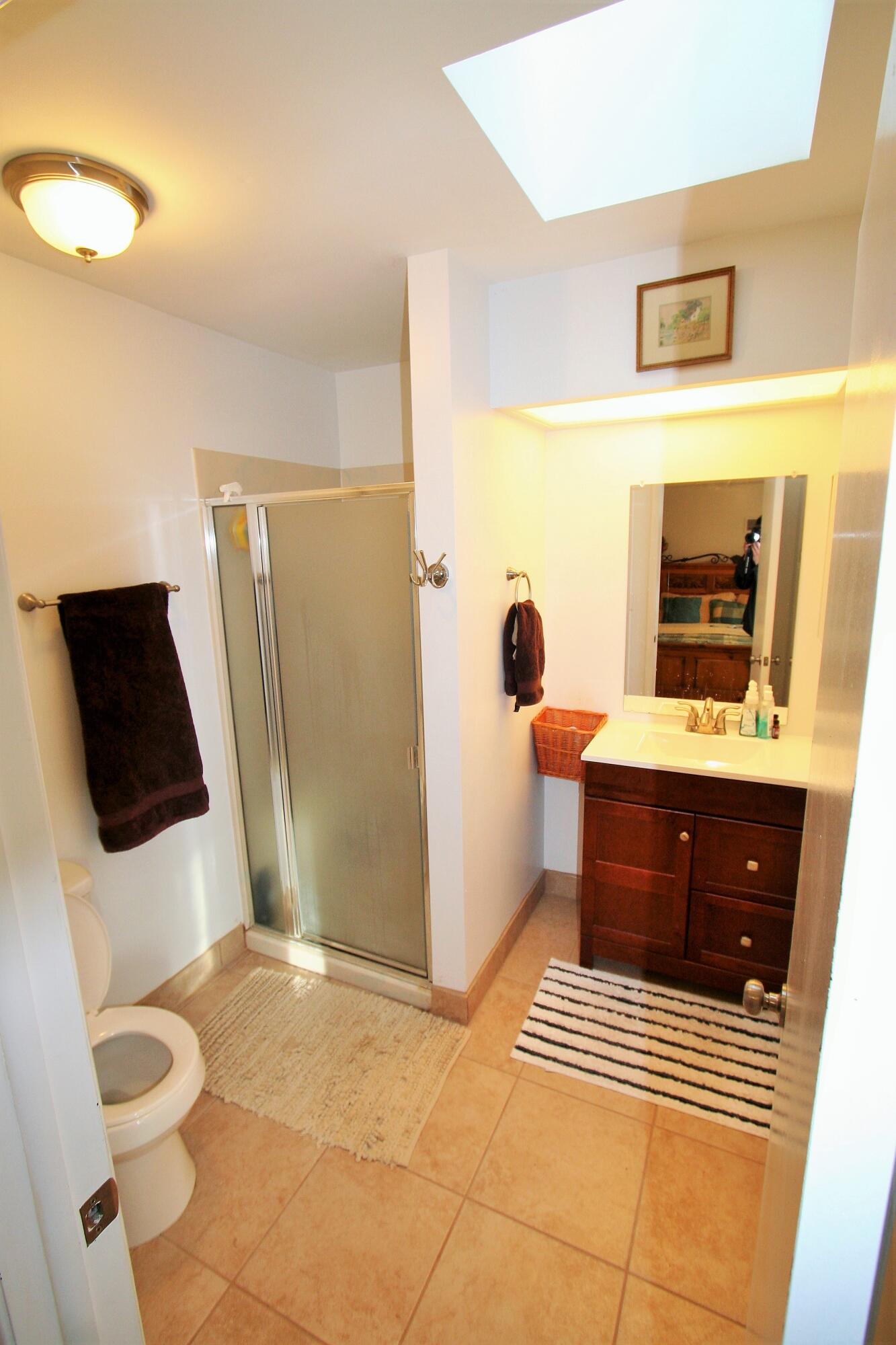 22987 West 13 Mile Road Beverly Hills, MI 48025 - Photo 20 of 26 master bath