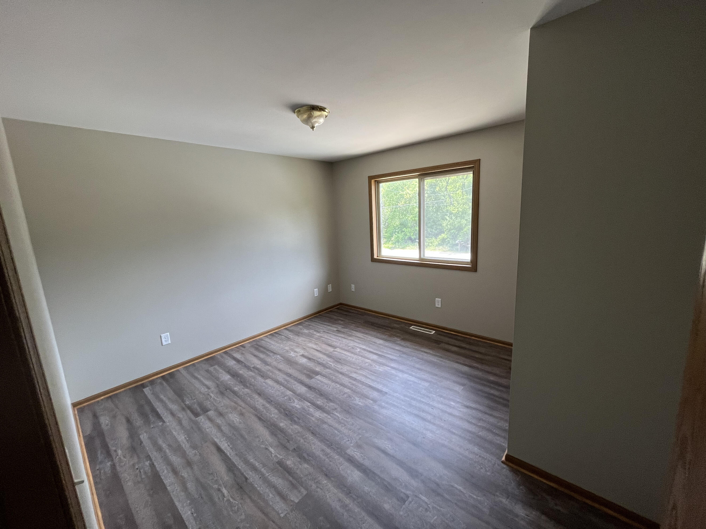 6940 Shattuck Road Saginaw, MI 48603 - Photo 5 of 19 IMG_5880