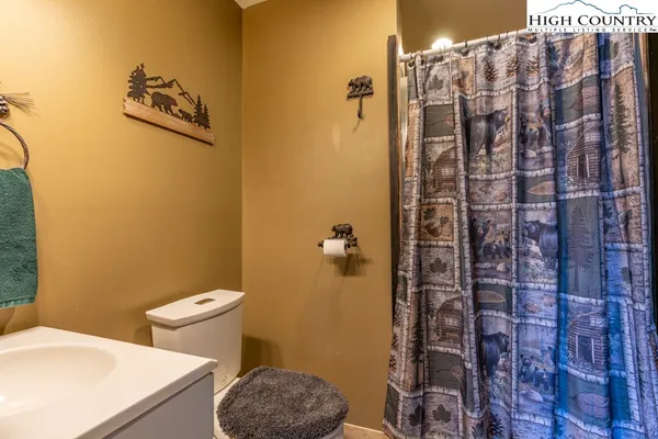 $799,000 | 242 Wallace Crossing, Todd, NC 28684