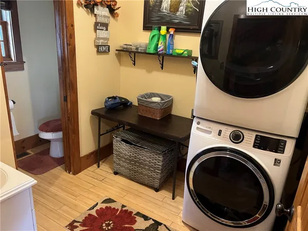 $799,000 | 242 Wallace Crossing, Todd, NC 28684