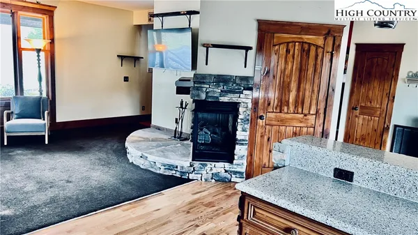 $799,000 | 242 Wallace Crossing, Todd, NC 28684