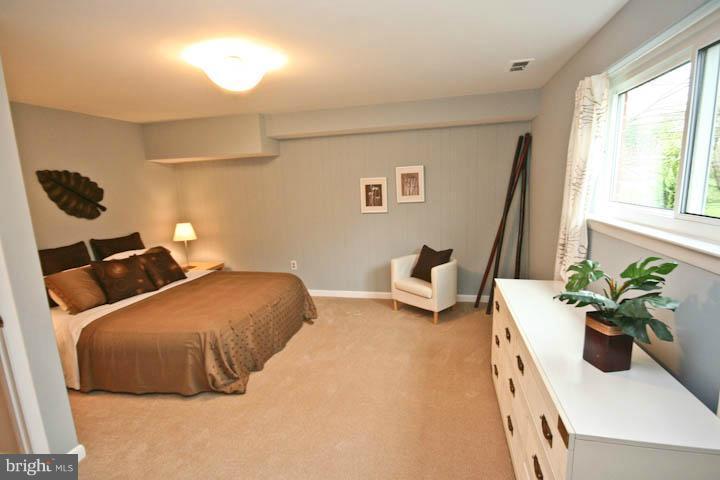 740 Whitaker Terrace Silver Spring, MD 20901 - Photo 20 of 29 Bedroom #4
