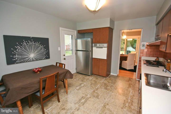 740 Whitaker Terrace Silver Spring, MD 20901 - Photo 24 of 29 Kitchen