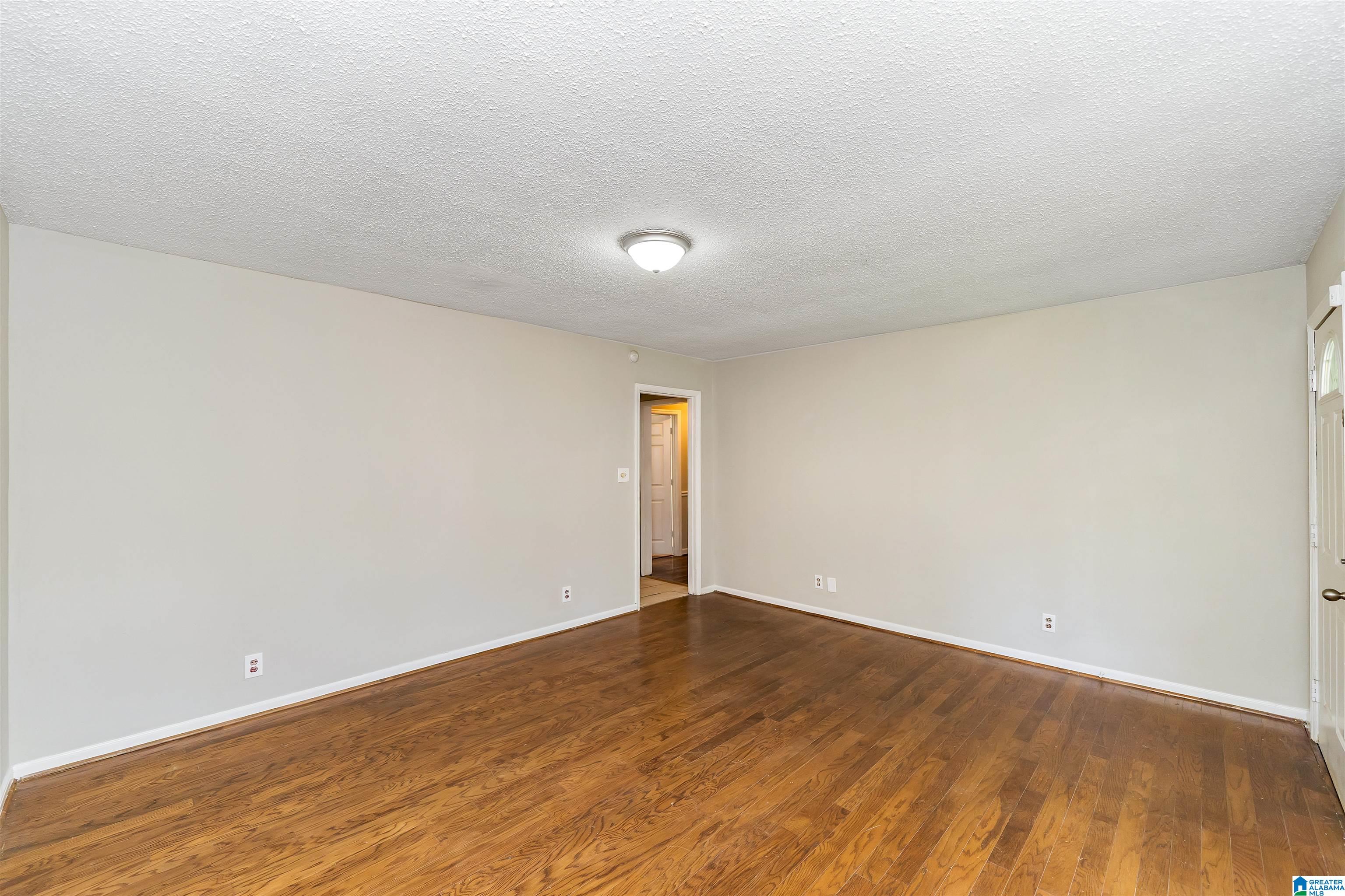 1728 Neil Road Birmingham, AL 35214 - Photo 12 of 34