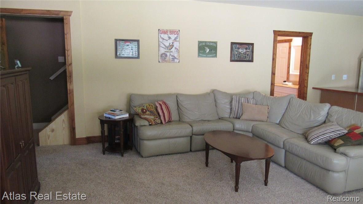 9232 South State Road Goodrich, MI 48438 - Photo 22 of 24 IMG_9588.JPG