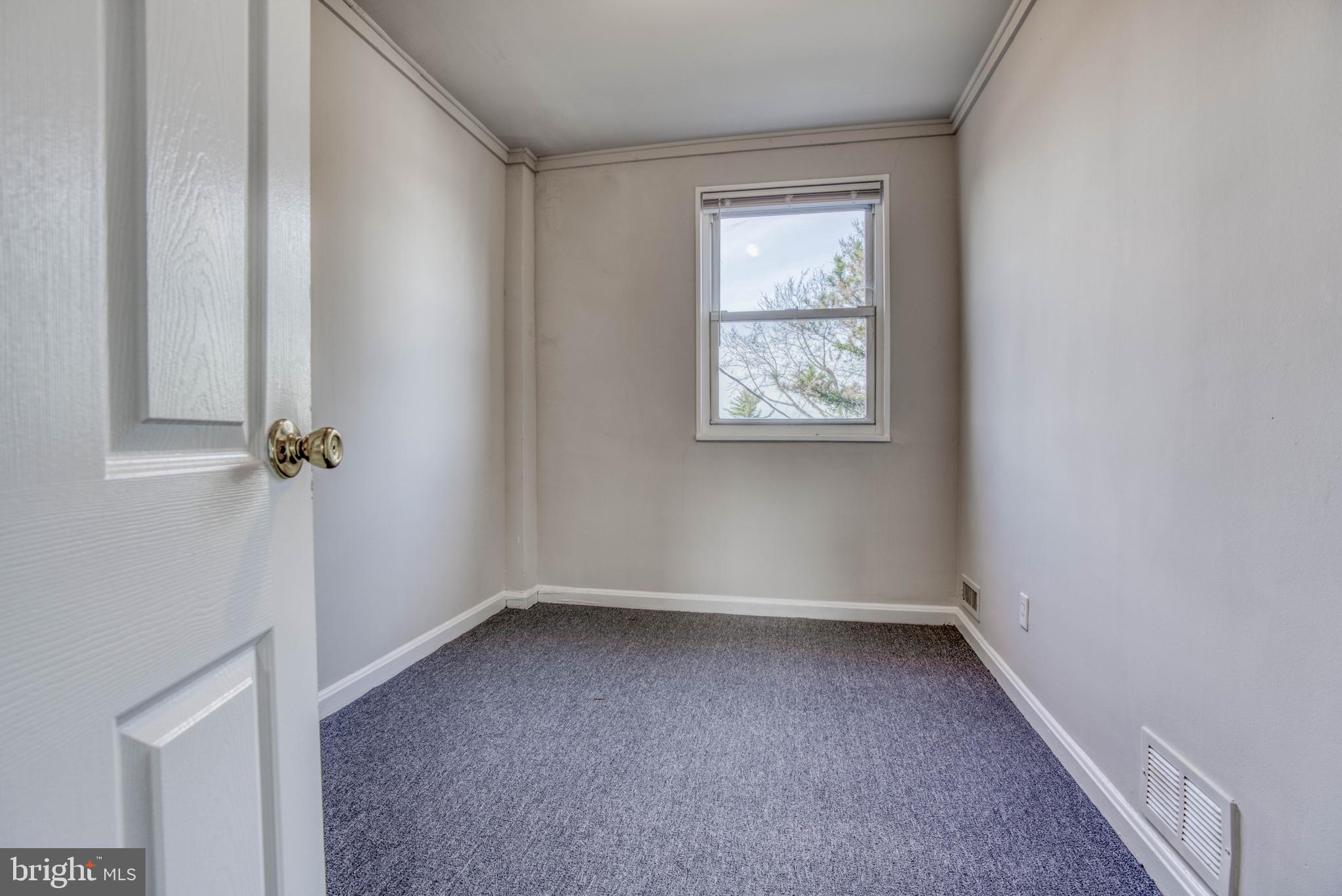 5514 Channing Road Baltimore, MD 21229 - Photo 16 of 39 Bedroom one