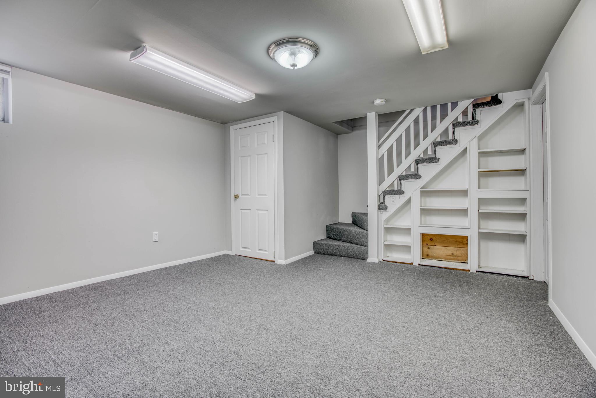 5514 Channing Road Baltimore, MD 21229 - Photo 32 of 39 Family Room