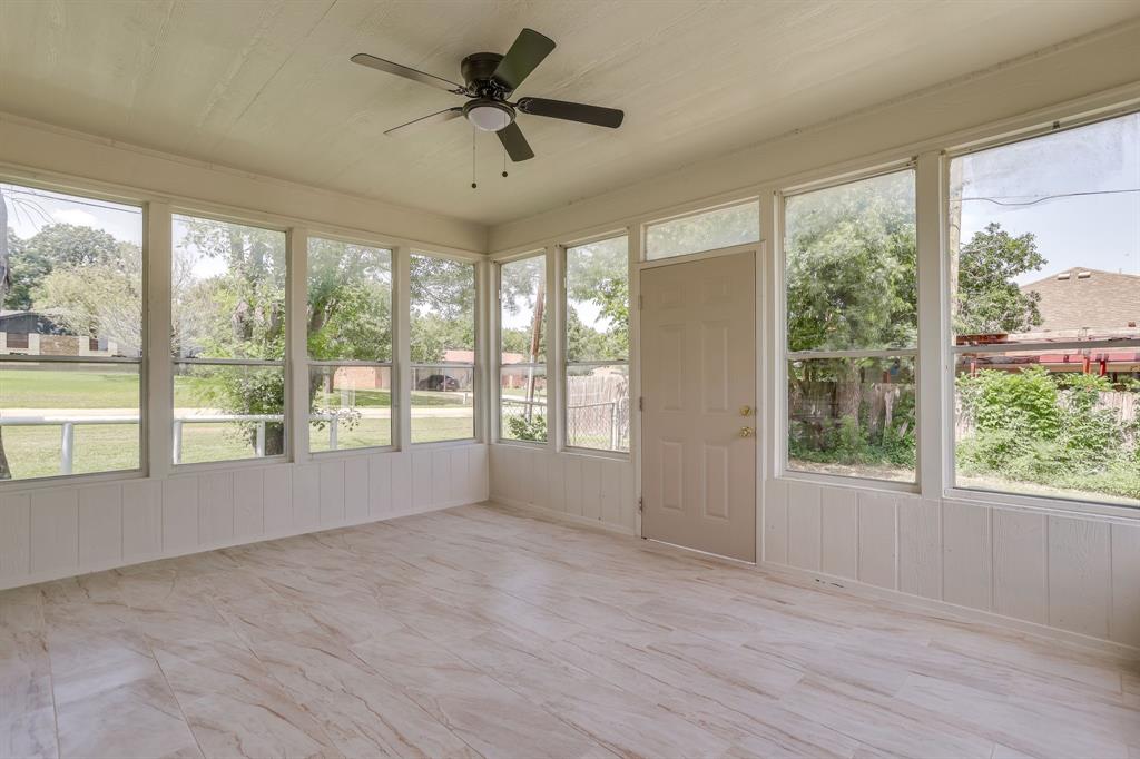 912 Blue Ridge Drive Burleson, TX 76028 - Photo 27 of 32