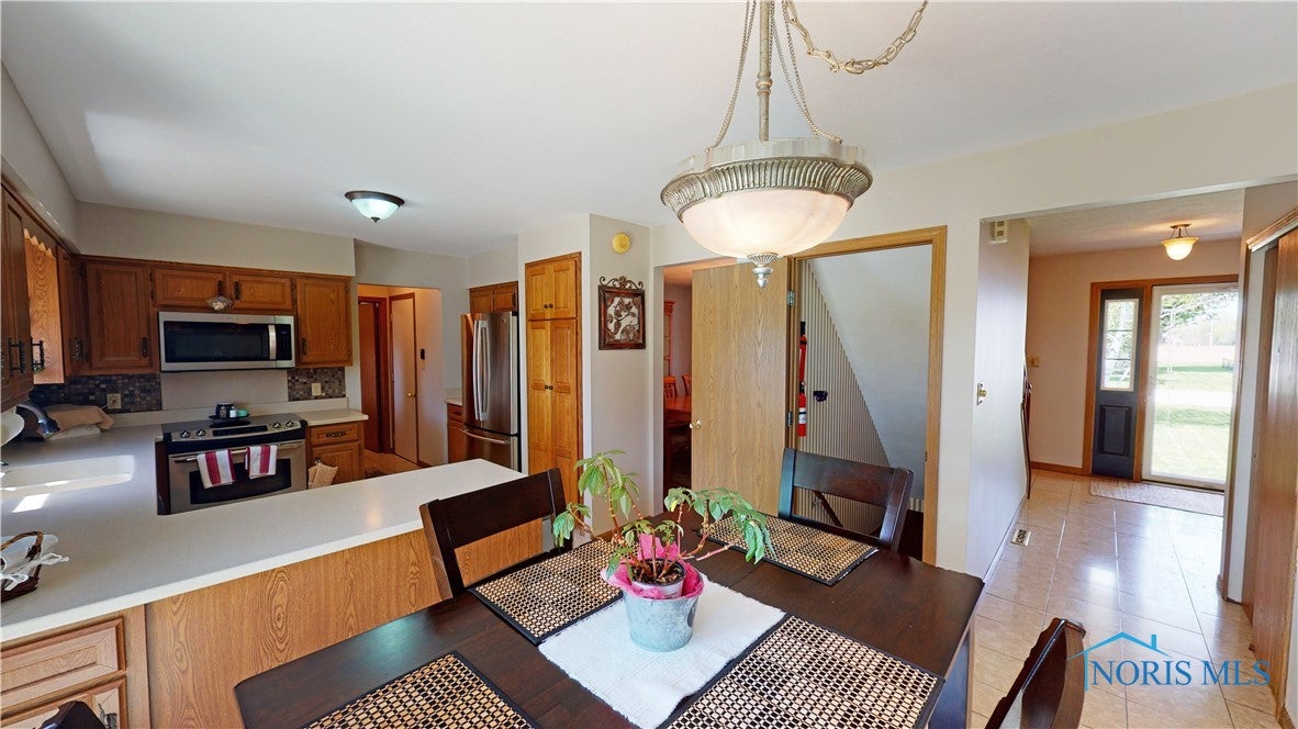 1925 West Cole Road Fremont, OH 43420 - Photo 18 of 50 Gallery Image 18