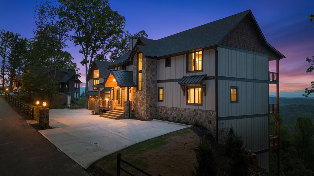 726 Overlook Drive Blue Ridge, GA 30513 - Photo 4 of 84